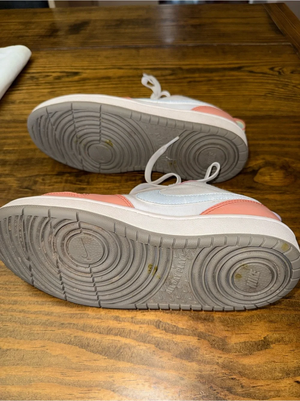 Nike Women's White and Coral Pink Low-Top Sneakers